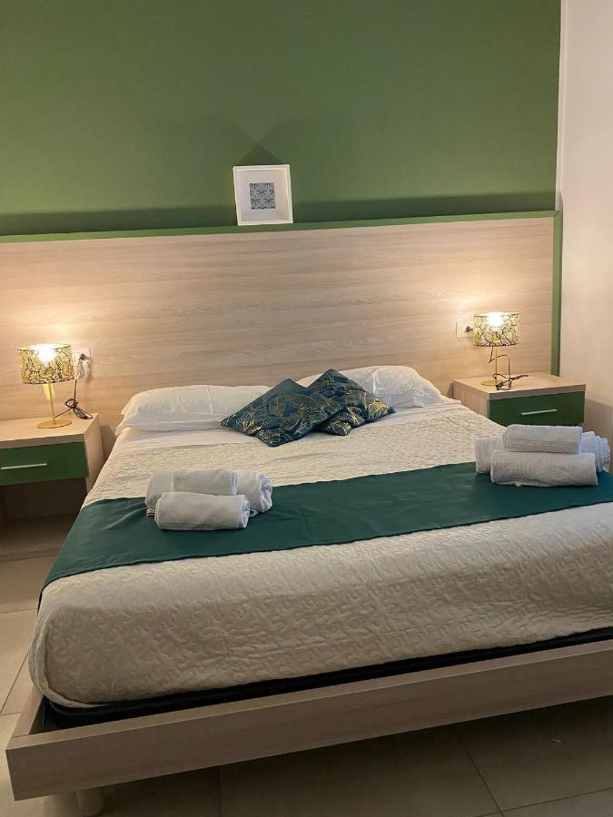 Ruma Guesthouse Naples Extérieur photo