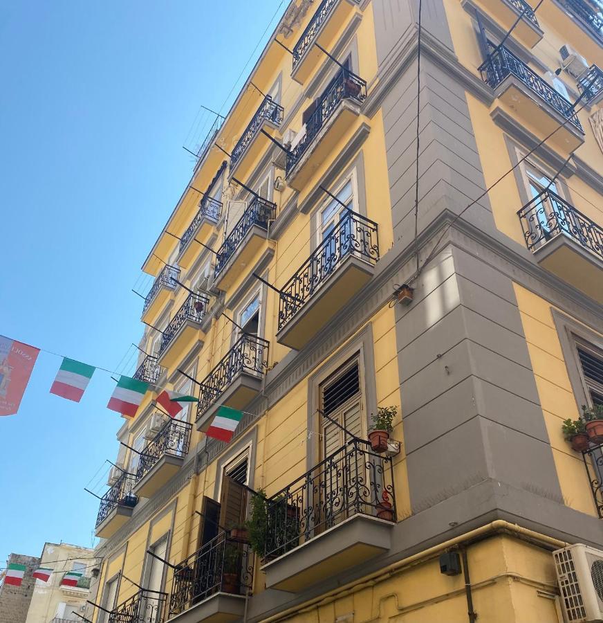 Ruma Guesthouse Naples Extérieur photo